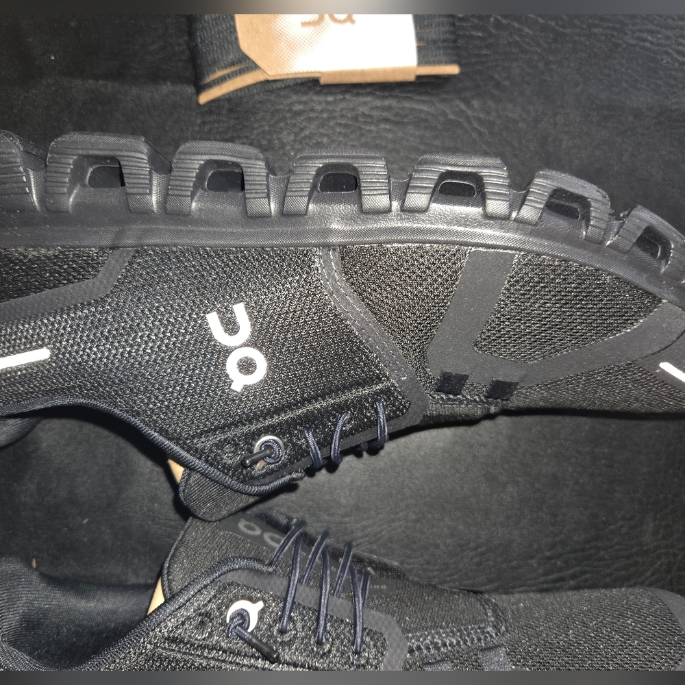 On Running Walking Sneakers Cloud 6 Men Size 7.5 - Picture 8 of 12